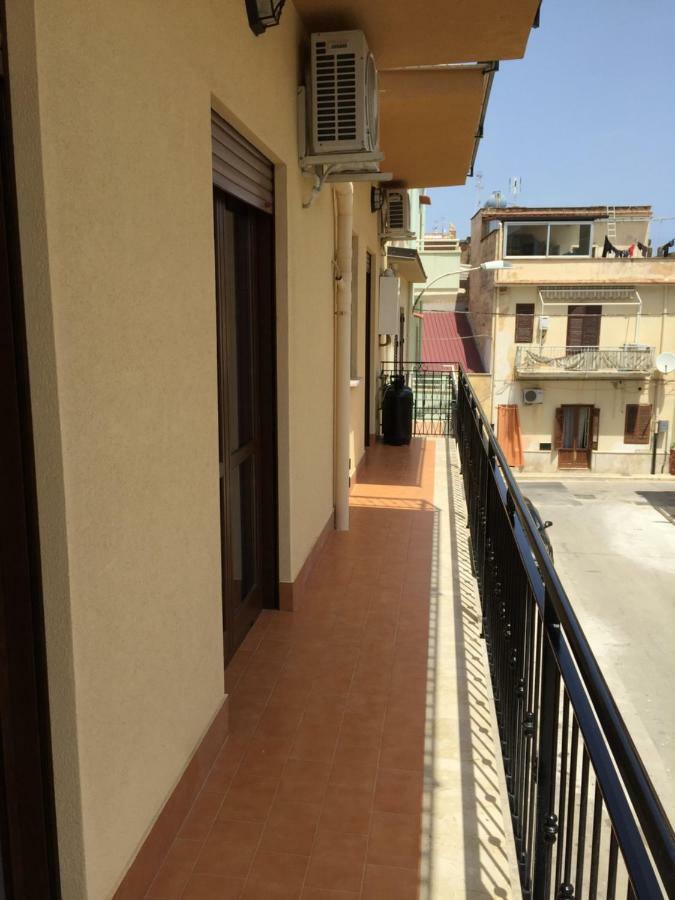 Sicilia Case Vacanze 巴莱斯特拉泰 外观 照片